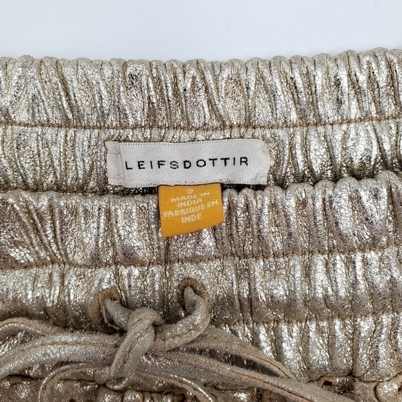 Anthropologie Leifsdottir Floral Cutout Gold Leather Mini Pull-on Skirt - Picture 4 of 7